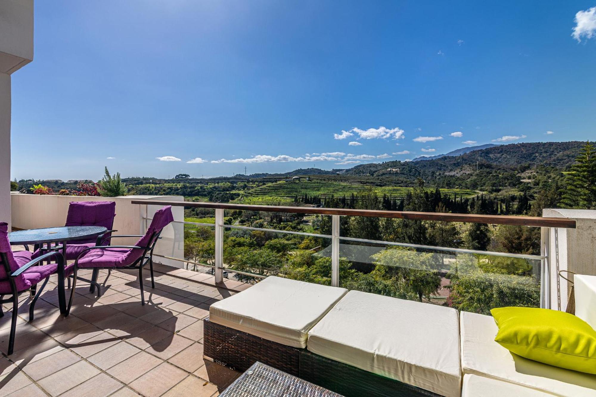 Rentitspain Charming Apartment: Parque Botanico Resort & Country Club Estepona Exterior photo