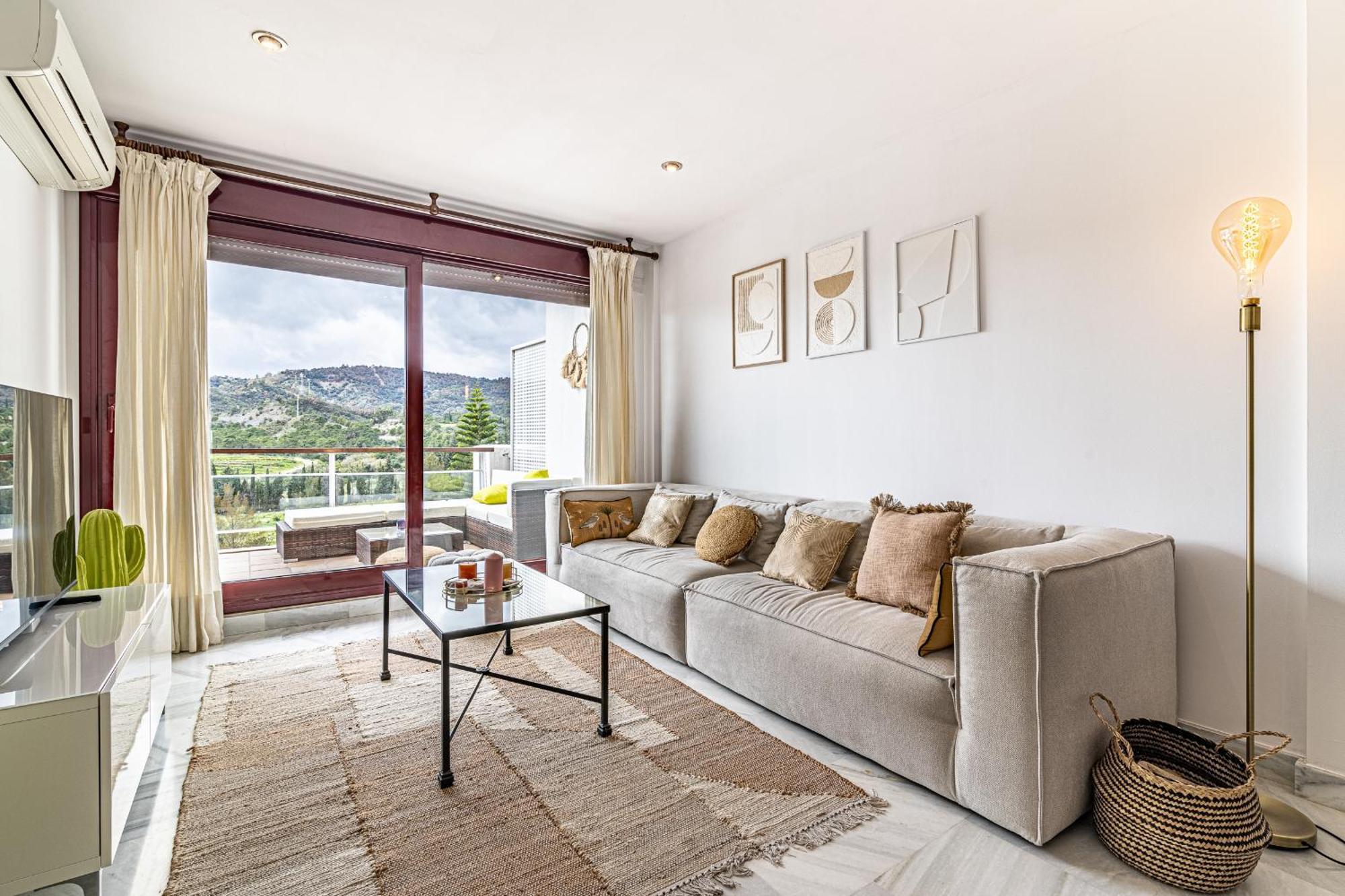 Rentitspain Charming Apartment: Parque Botanico Resort & Country Club Estepona Exterior photo