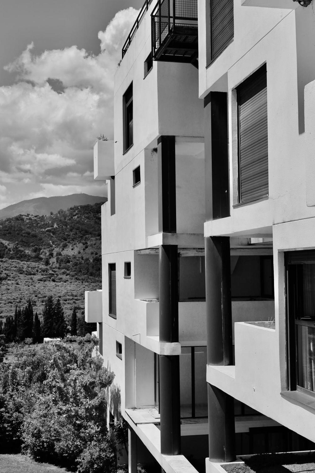 Rentitspain Charming Apartment: Parque Botanico Resort & Country Club Estepona Exterior photo